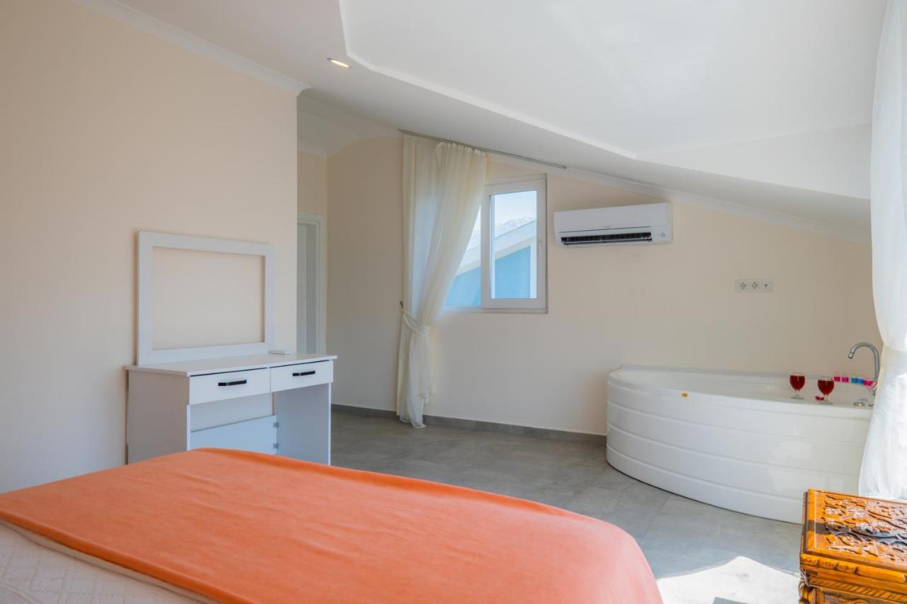 Infinity Beyaz Villa Fethiye Exterior photo